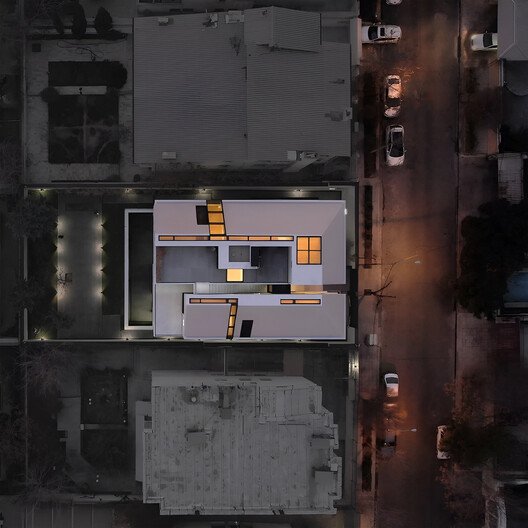 Shahrak Villa: Tanıdık Formu Yeniden Tanımlayan Bir Mimari Yaklaşım