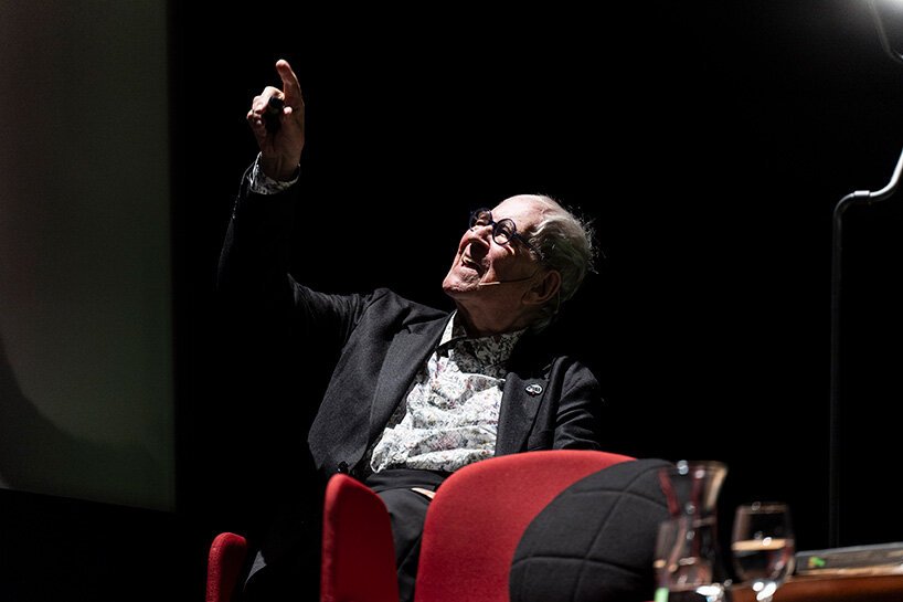 Sir Peter Cook: Ütopya Kutuda Değil, Çizim Mimaride Sınırları Yıkar