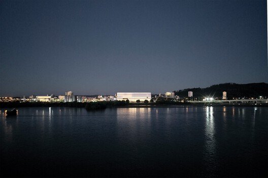 Smiljan Radić Clarke: Pritzker 2026'nın Duyusal Mimarlık Dili