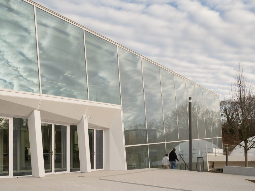 Snøhetta, Théâtre Nanterre-Amandiers’i ‘Kentsel Fener’e Dönüştürdü