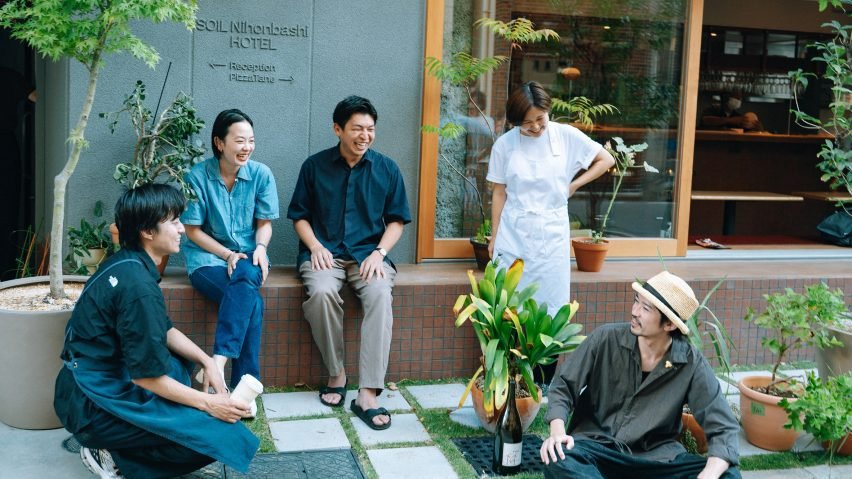 SOIL Nihonbashi: Tokyo’da Komşuluk Bağı Kuran Yeşil Cephe Tasarımı