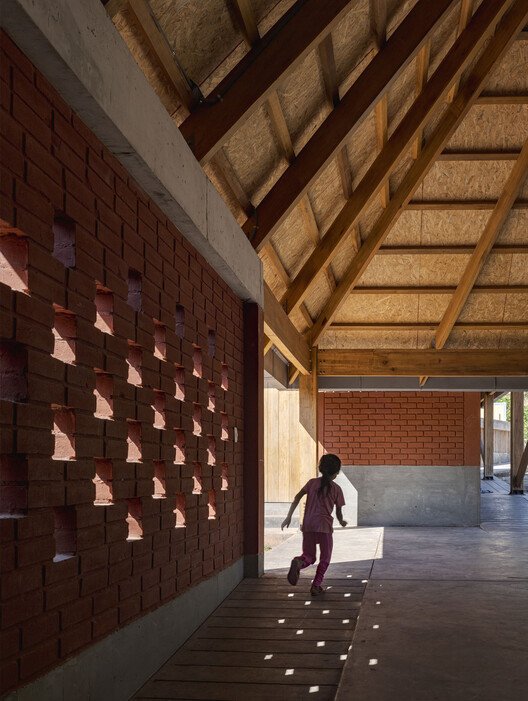 Sonomoro Anaokulu: Peru'da Toplumla Büyüyen Bir Tasarım Destanı
