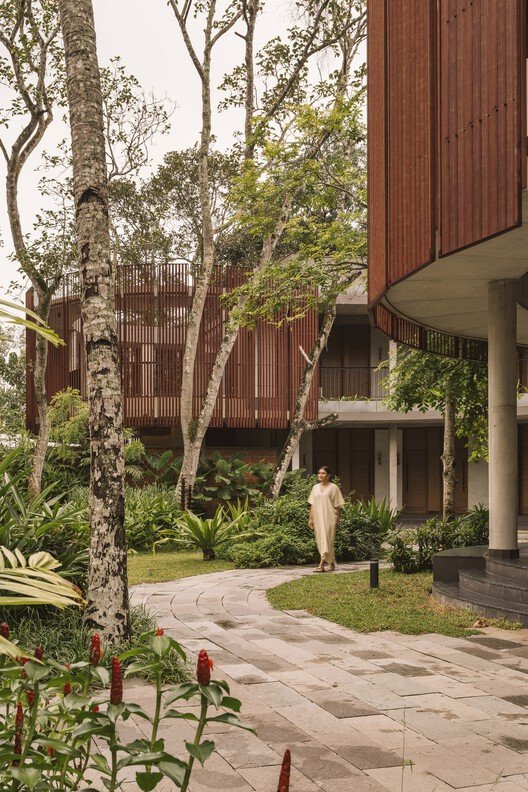 STAPATI Tasarımı Nirava Ayurveda: Doğanın Kalbinde Şifa Sanatı