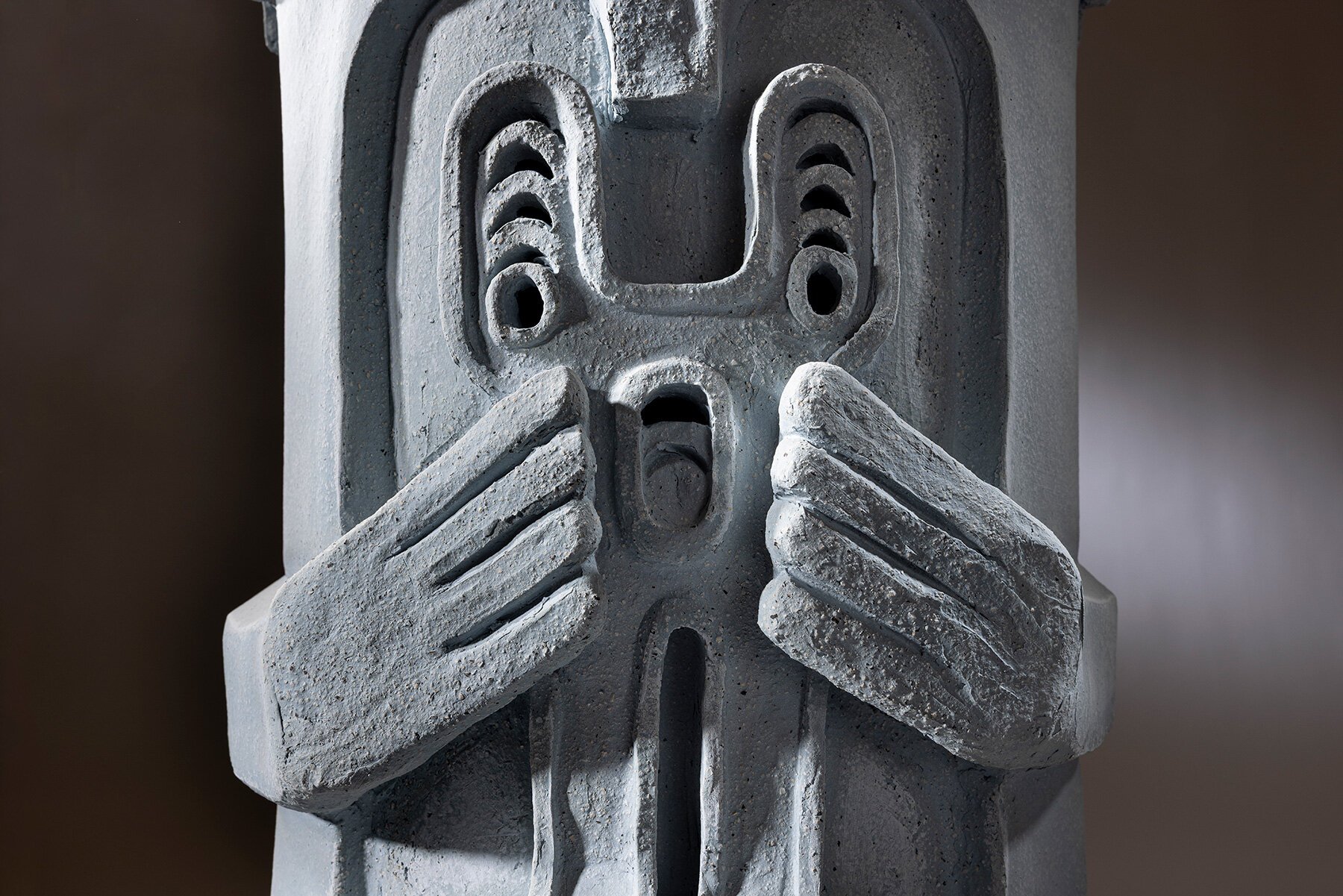 Studio LOHO & Sharon Van Overmeiren: El Yapımı Anıtsal Seramik Küvetler