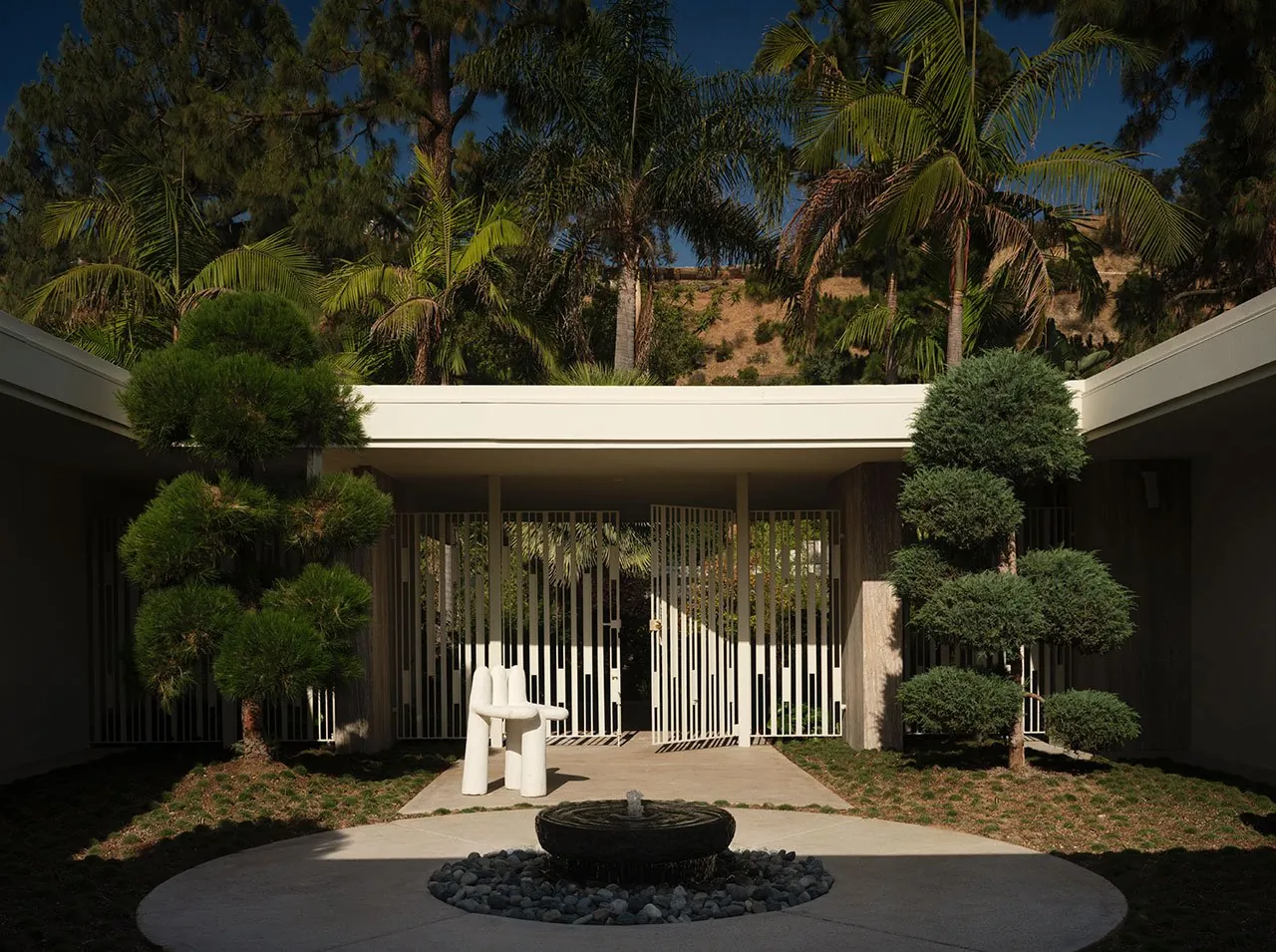Studio OSKLO ile Trousdale Malikanesi: Modernist Mirasın Çağdaş Yorumu