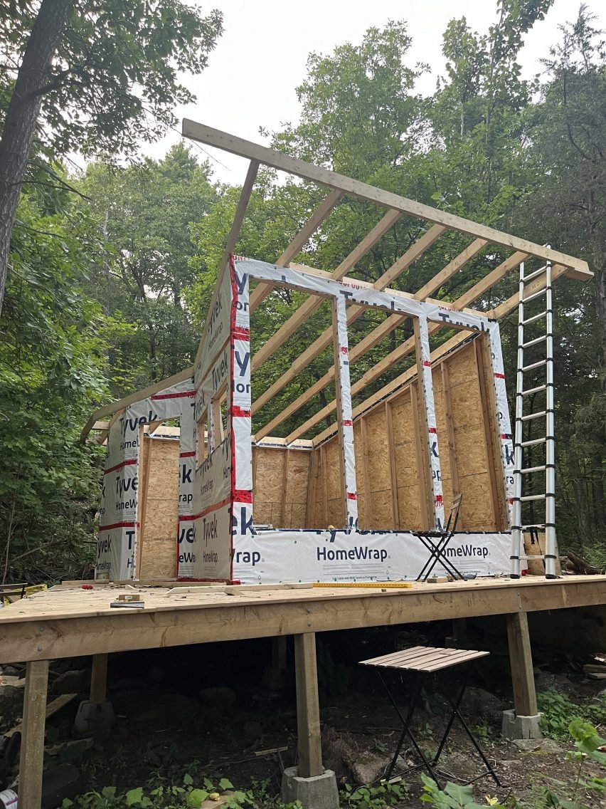 TikTok'un Yeni Mimarları: DIY Akımı Sektörü Nasıl Şekillendiriyor?