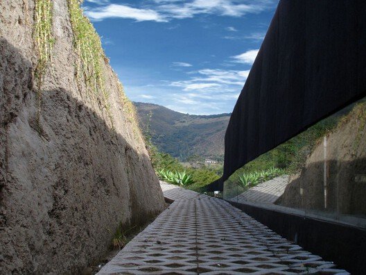 Unutulan Miras Yeniden Yükseliyor: Toprak Yapılar ve Sürdürülebilir Gelecek