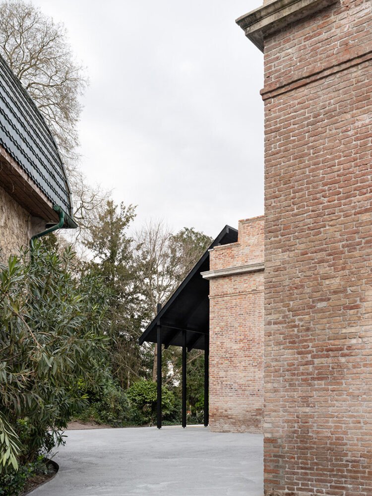 Mirasın Işığında, Geleceğin Sahnesi: Venedik Bienali Pavyonu