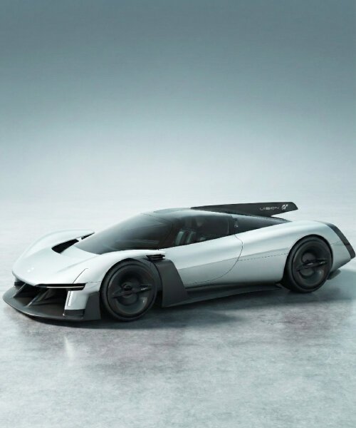 İtalya'da Piramidal Çatılı Terakota Kümeleriyle Anaokulu Tasarımı