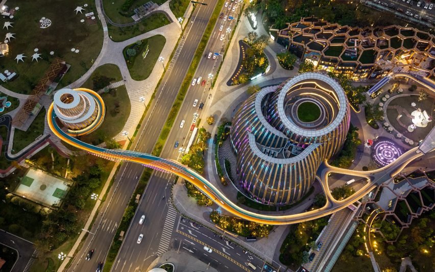 Bambu Ruhuyla Yükselen Kent: Yibin'de Pelli Clarke İmzası