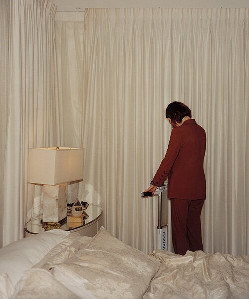 Shenzhen'de Katmanlı Avlu: Kent Yaşamına Dikey Bir Nefes