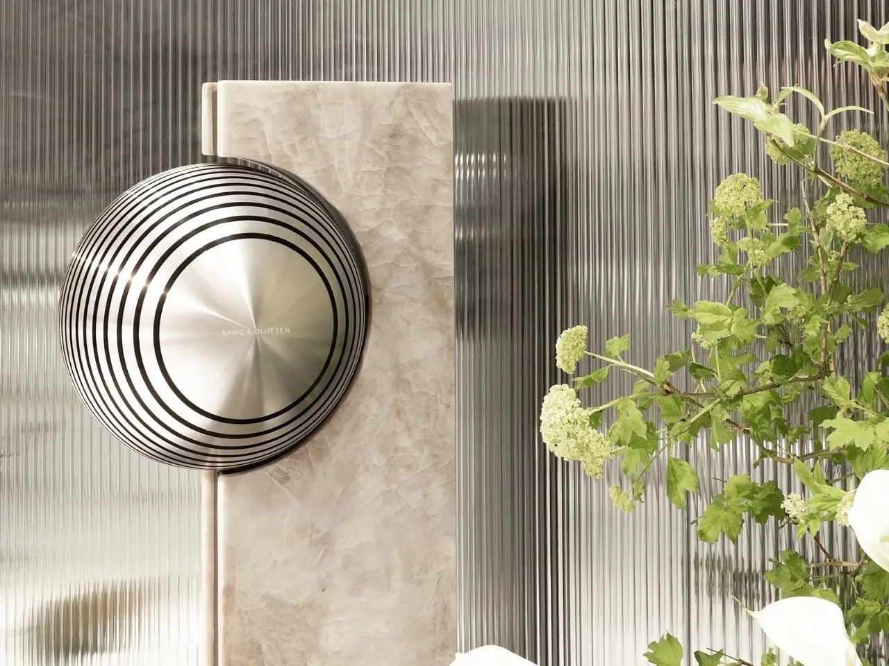 Bang & Olufsen Milano’da: Taşla Dans Eden Sesin Mimarisi