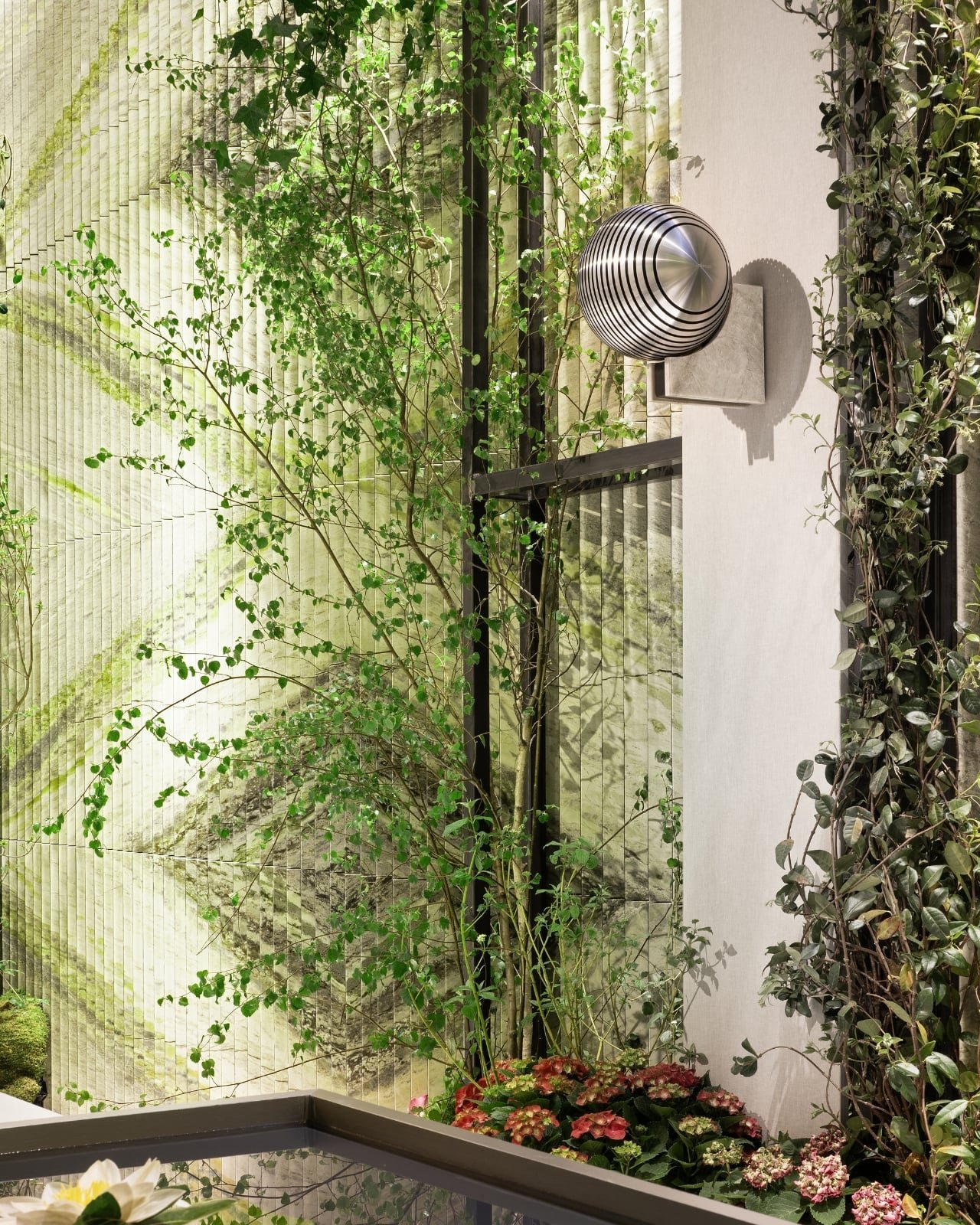 Bang & Olufsen Milano'da: Taşla Dans Eden Sesin Mimarisi