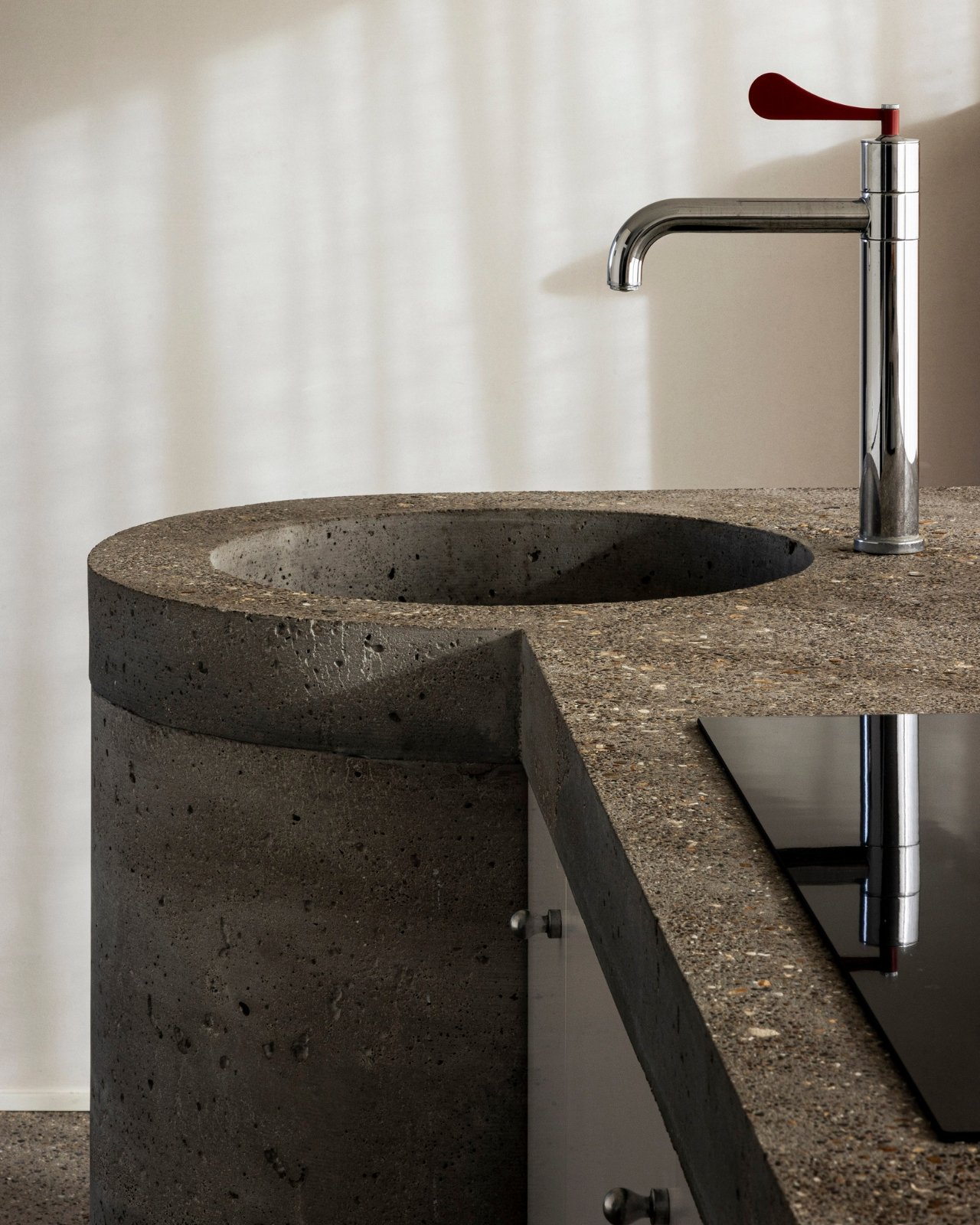 Belçika'da Kumul Dansı: Denizden İlham Alan Beton Sanatı