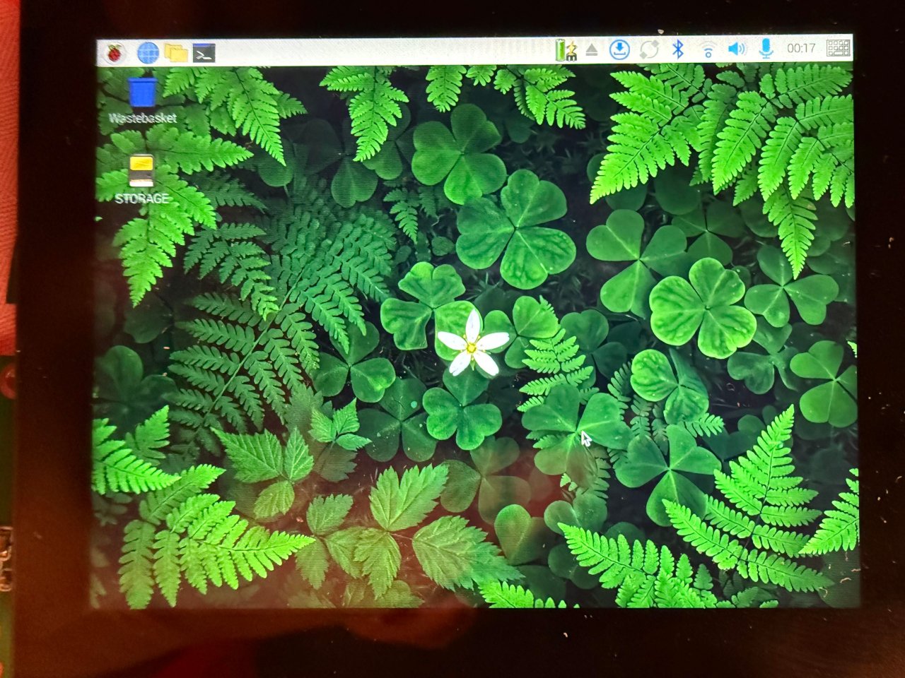 Büyüklerin Reddettiği Cep Linux PC: CyberFold Bir Devrim Mi?