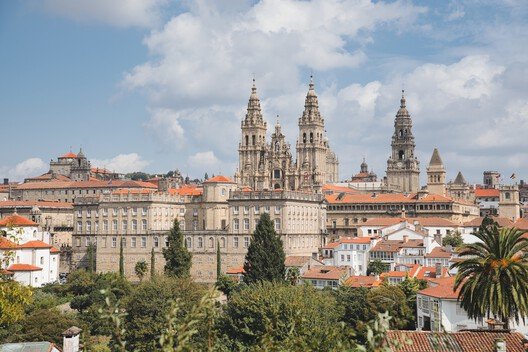 Camino de Santiago: Modern Hıza Karşı Yavaşlığın Mimari Manifestosu