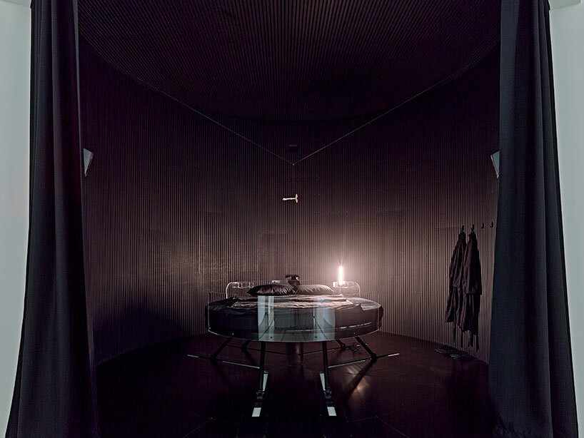 Carsten Höller: Rüya, Mahremiyet ve Kolektif Bilincin Sınırları