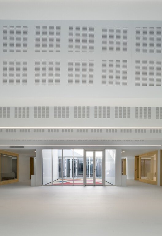 C+S Architects: Okullar, Toplumun Can Damarı Olan Piazza'lara Dönüşüyor