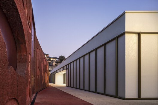 C+S Architects: Okullar, Toplumun Can Damarı Olan Piazza'lara Dönüşüyor