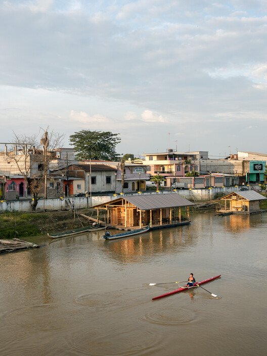 Ekvador Mimarisi: Kadim Gelenekler ve Modern Çözümlerin Dansı