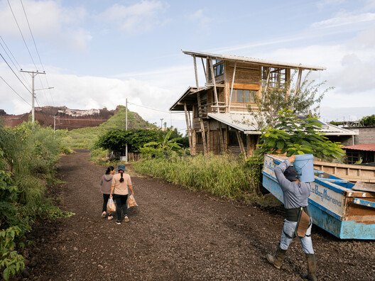 Ekvador Mimarisi: Kadim Gelenekler ve Modern Çözümlerin Dansı