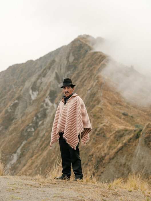 Ekvador Mimarisi: Kadim Gelenekler ve Modern Çözümlerin Dansı