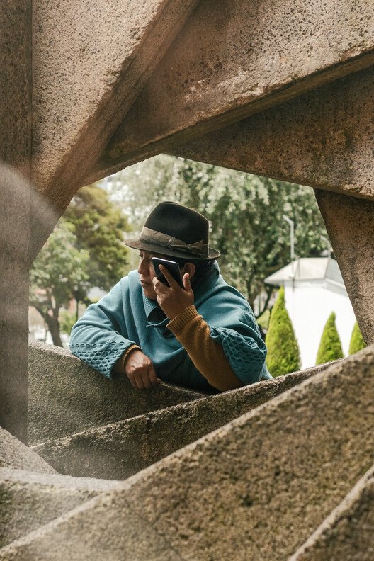 Ekvador Mimarisi: Kadim Gelenekler ve Modern Çözümlerin Dansı