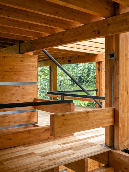 Ekvador Mimarisi: Kadim Gelenekler ve Modern Çözümlerin Dansı