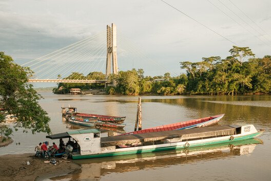 Ekvador Mimarisi: Kadim Gelenekler ve Modern Çözümlerin Dansı