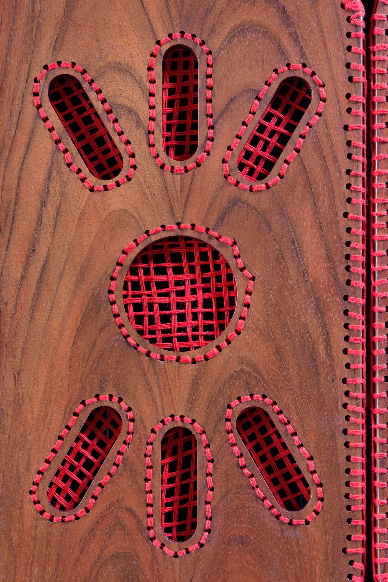 Emma In Paraty: Kusurlu Güzelliği Kucaklayan Bir Tasarım Manifestosu