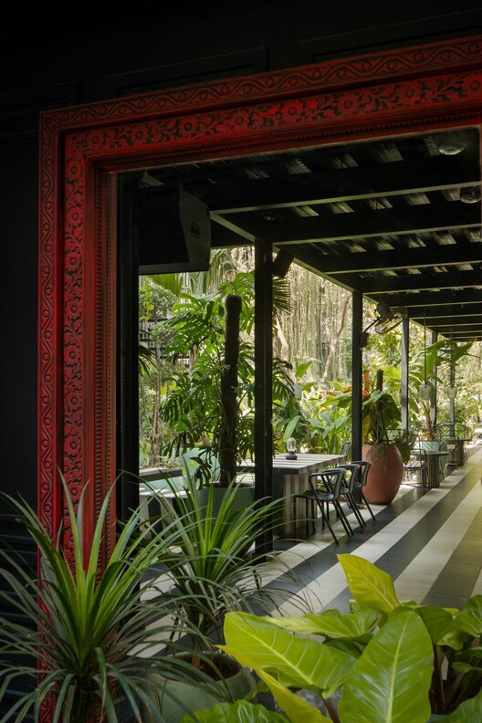 Sanayinin Kalbinde Bir Vaha: M9 Design'dan Sunrise Garden Restoran