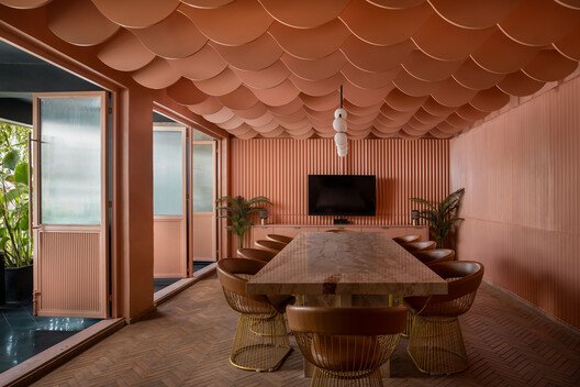 Sanayinin Kalbinde Bir Vaha: M9 Design'dan Sunrise Garden Restoran