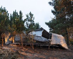 Ensamble Studio: Ham Güç, Materyal ve "İlkel Gelecekler"