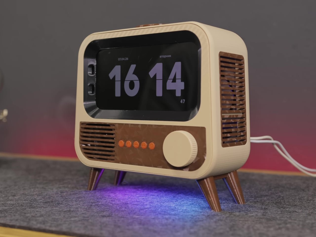 Eski Xiaomi Telefon, Retro TV Olup Gemini AI ile Akıllandı