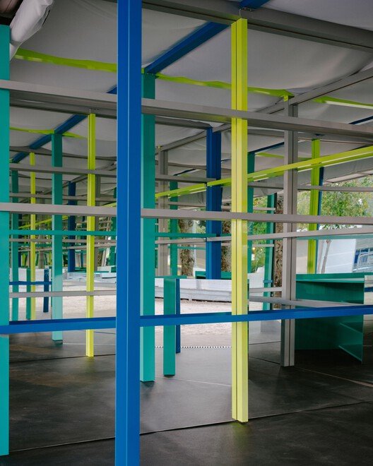 Sınırları Zorlayan Renkler: Fala'dan Bütçe Dostu Fuar Standı Devrimi