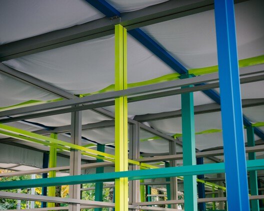 Sınırları Zorlayan Renkler: Fala'dan Bütçe Dostu Fuar Standı Devrimi