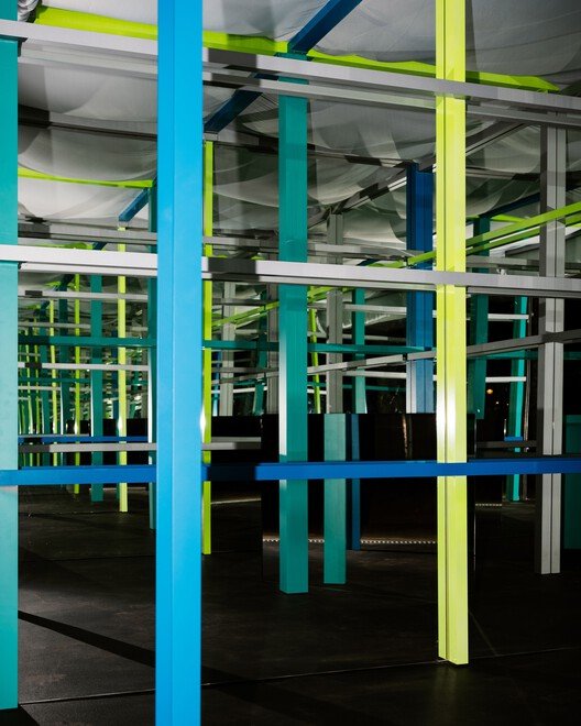 Sınırları Zorlayan Renkler: Fala'dan Bütçe Dostu Fuar Standı Devrimi