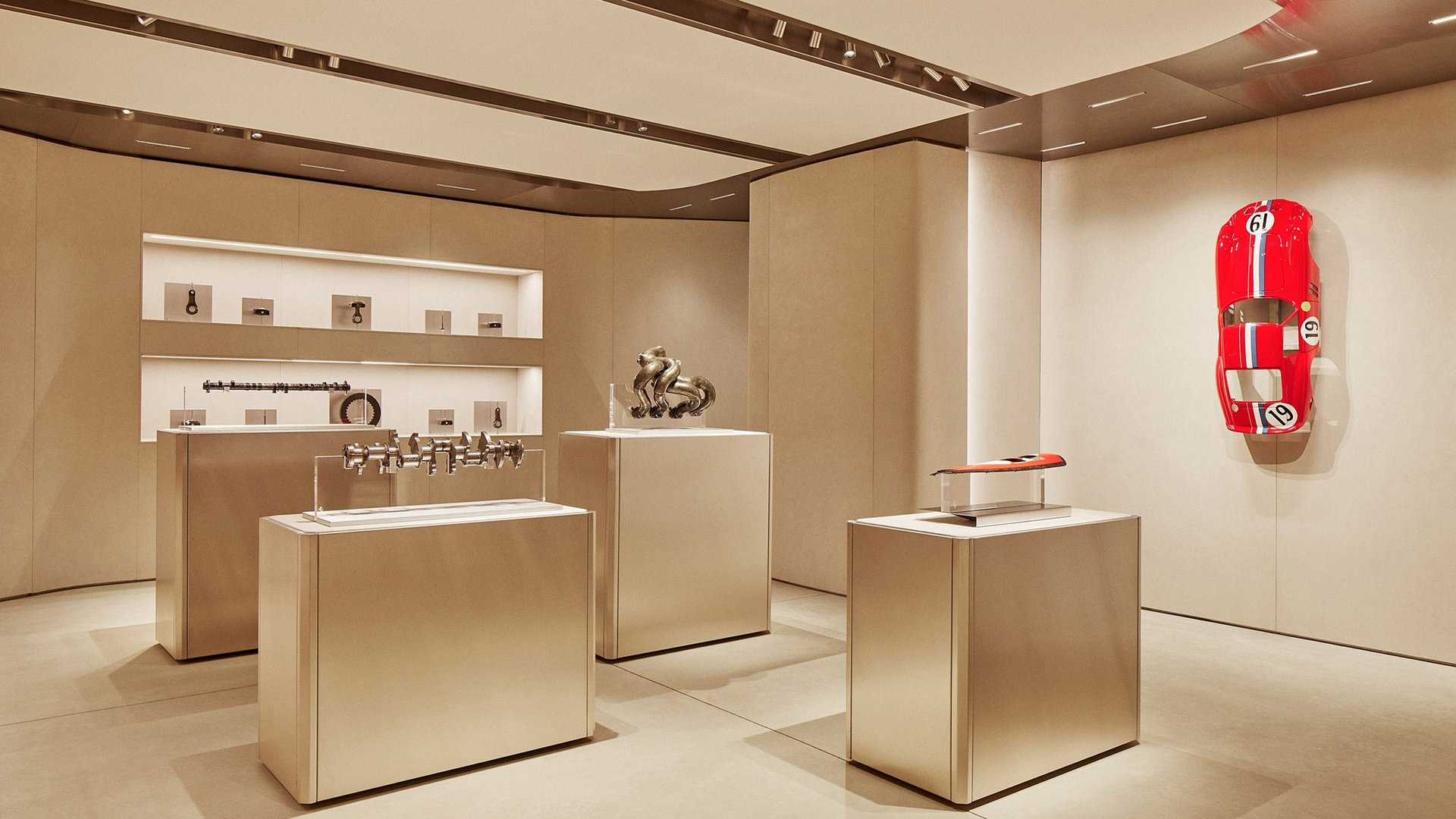 Ferrari Londra: Kırmızı Mirasın Moda ve Tasarım Buluşması