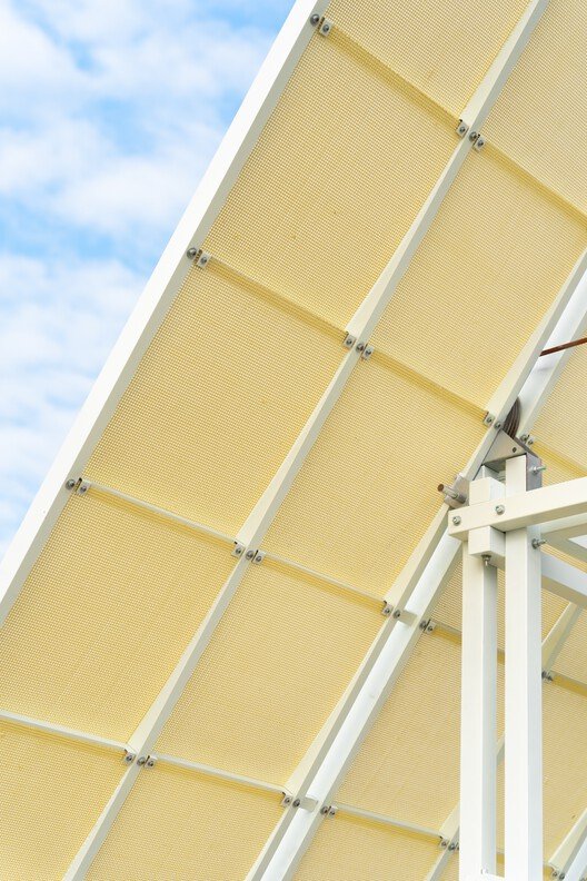 Flipmod: Subtropikal Şehirleri Serinleten Akıllı Gölge Tasarımı