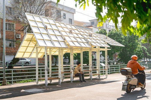 Flipmod: Subtropikal Şehirleri Serinleten Akıllı Gölge Tasarımı