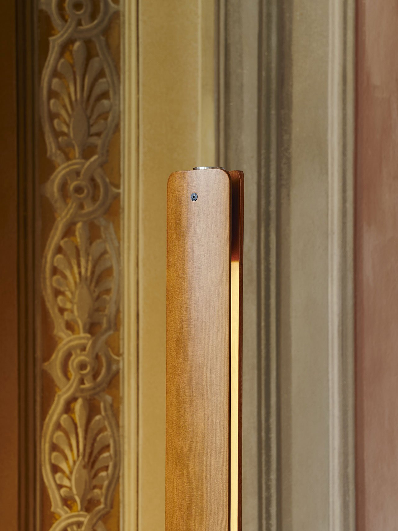 Scarpa İmzalı İkonik Seki-Han: FLOS Mirası Yeniden Doğuyor