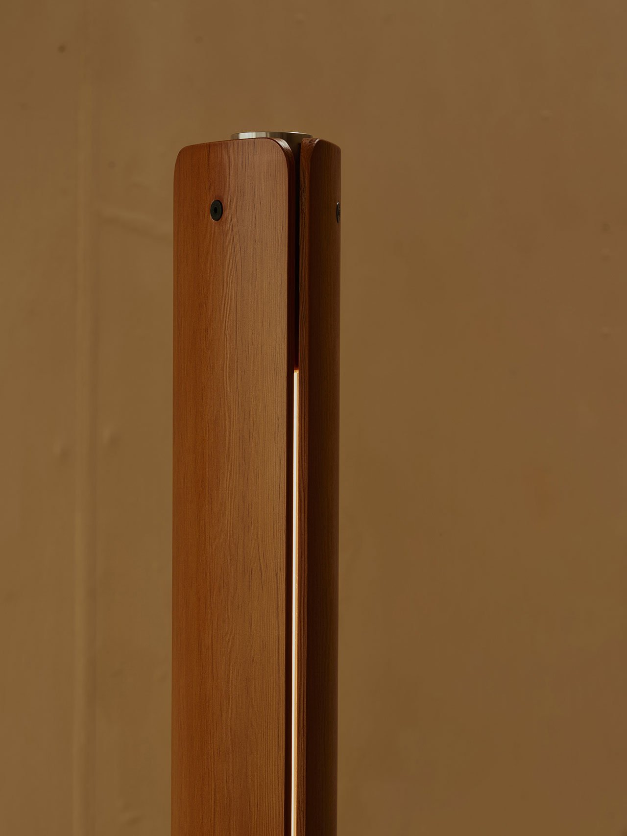 Scarpa İmzalı İkonik Seki-Han: FLOS Mirası Yeniden Doğuyor