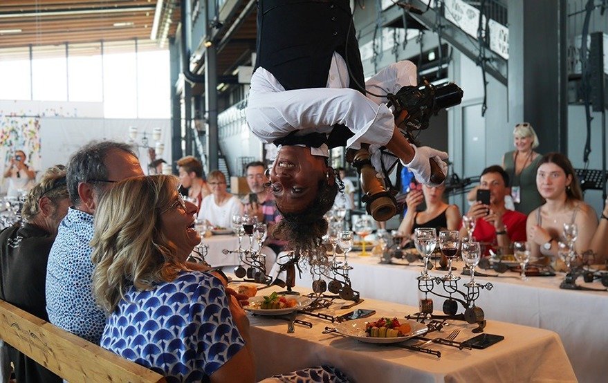 Fransa'da Steampunk Rüyası: Mekaniklerle Lezzet Şöleni