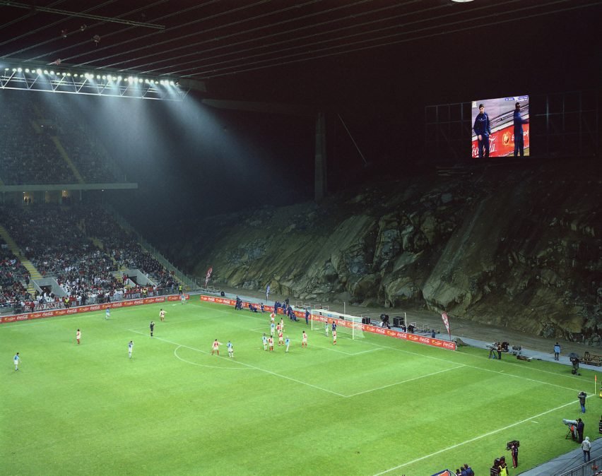 Braga Stadyumu: Futboldan Anlamayan Mimarın Deha Dokunuşu