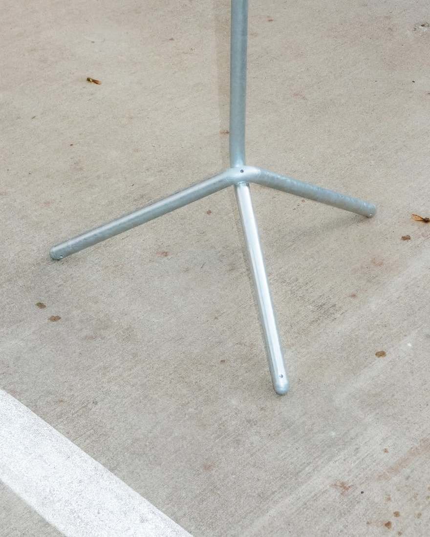 Basitliğin Gücü: Schroer'in 'Nice to Meet You' Masası Tasarımcıya İlham