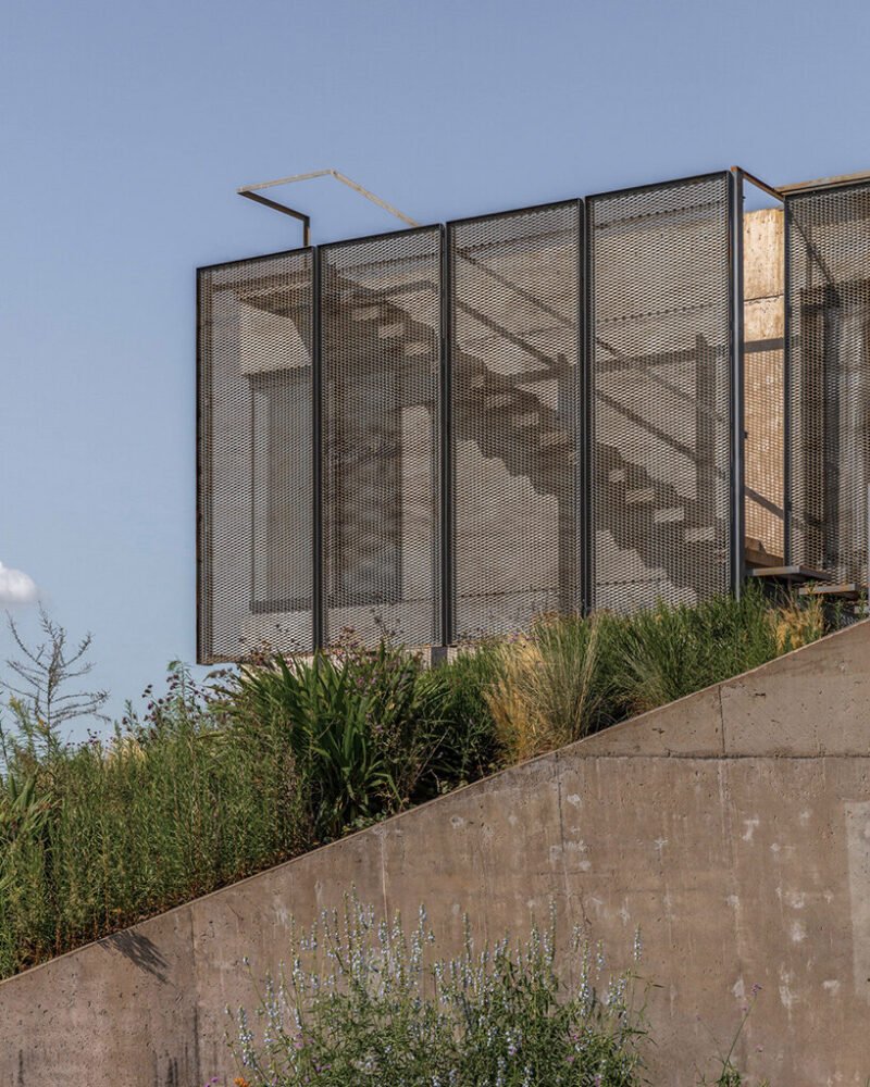 Grizzo Studio'dan Casa Lomadas: Arjantin'de Betonun Zarafeti