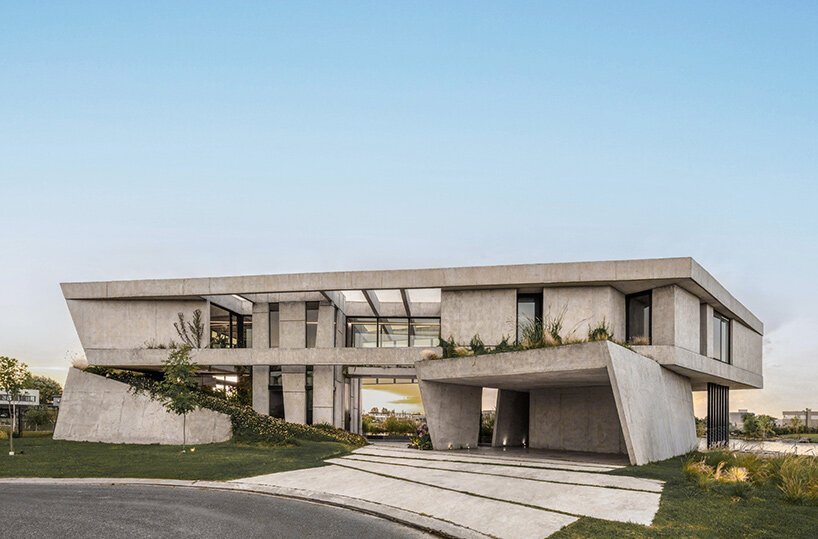 Grizzo Studio'dan Casa Lomadas: Arjantin'de Betonun Zarafeti