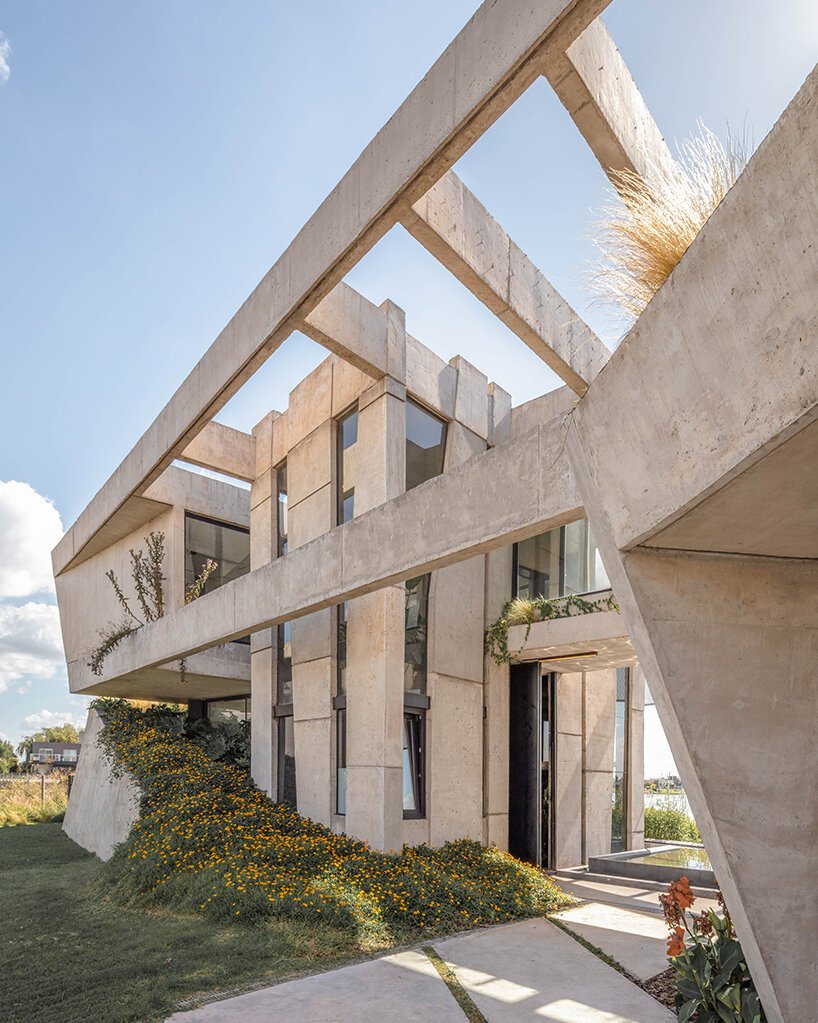 Grizzo Studio'dan Casa Lomadas: Arjantin'de Betonun Zarafeti