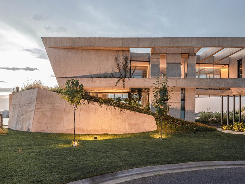Grizzo Studio'dan Casa Lomadas: Arjantin'de Betonun Zarafeti