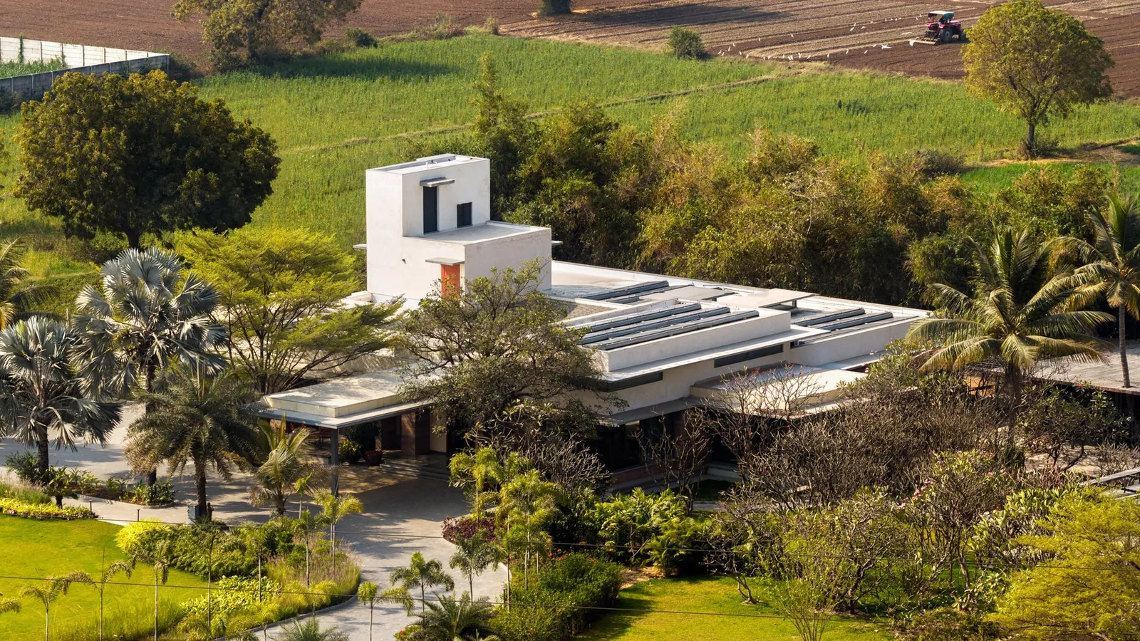 Dört Toprağın Evi: Hindistan&rsquo;da Sıkıştırılmış Toprak Şaheseri